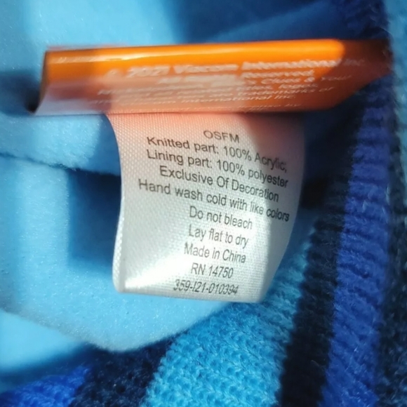 NWT Blue’s Clues Toddler Winter Hat and Kids Mitten Set, Boys Beanie - Picture 5 of 5